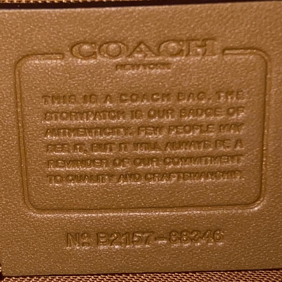 *SOLD** Coach Cassie 19 in Chalk BRAND NEW with tags - Picture 4 of 10